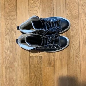 Converse insulated shoes